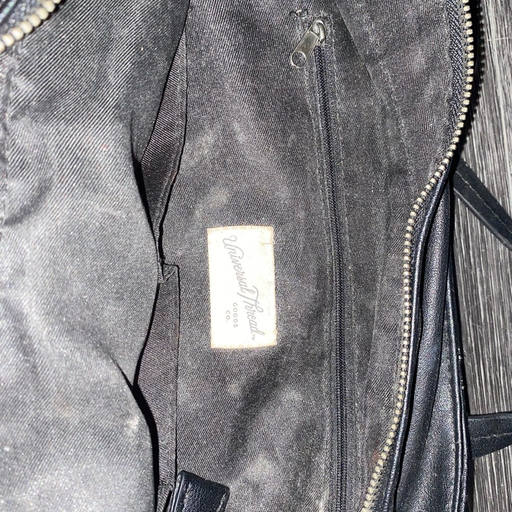 Black Universal Thread Tote Bag - image 4